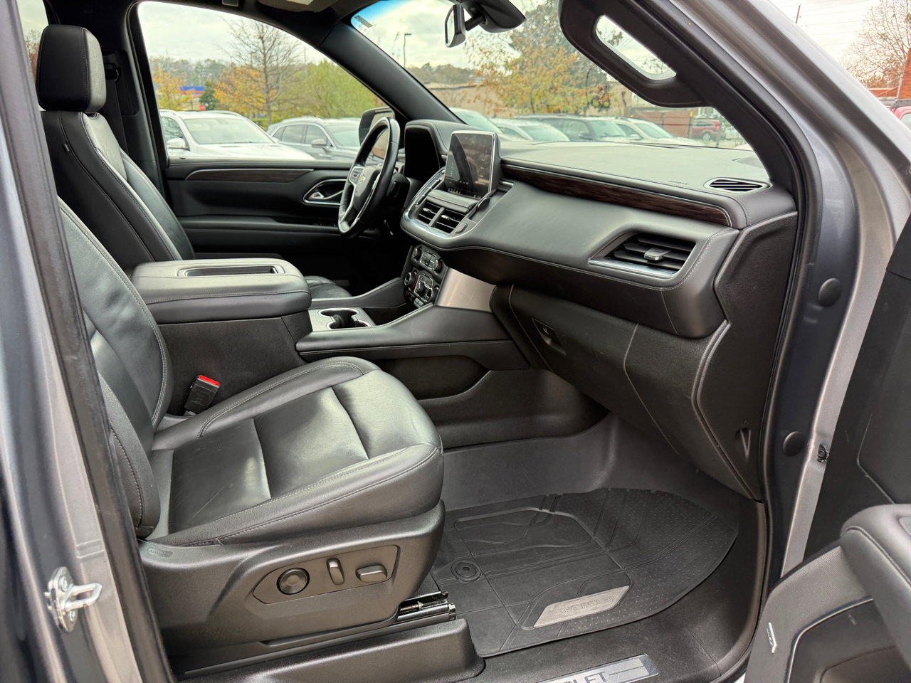 Used 2021 Chevrolet Tahoe LT image 26