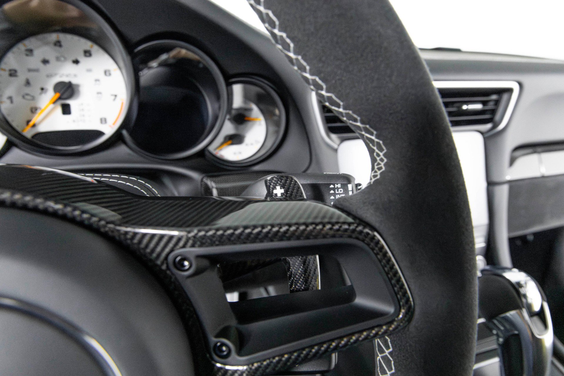 Used 2018 Porsche 911 GT2 RS image 20