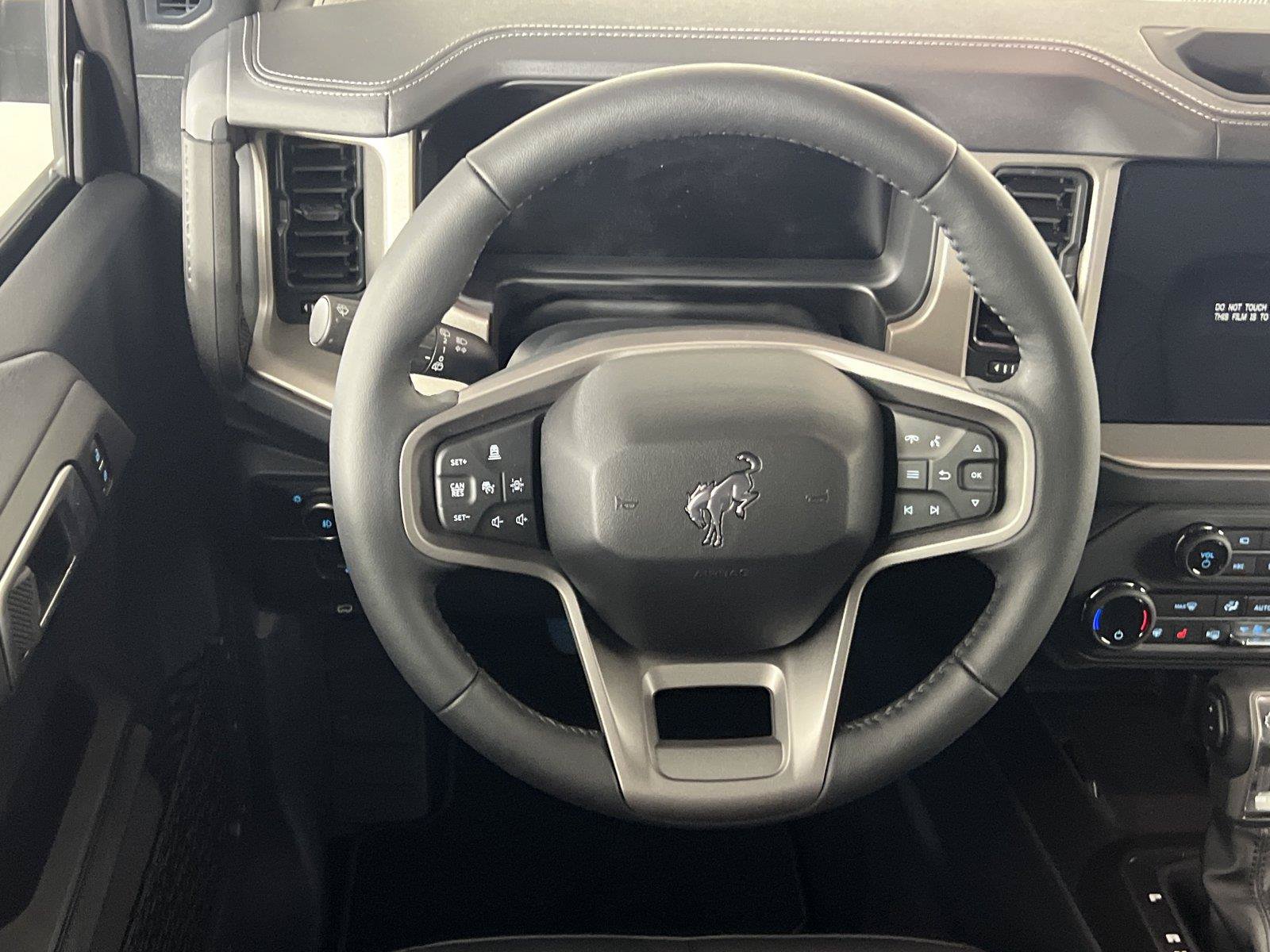 New 2026 Ford Bronco Outer Banks w/ Sasquatch Package AWD/4WD image 17