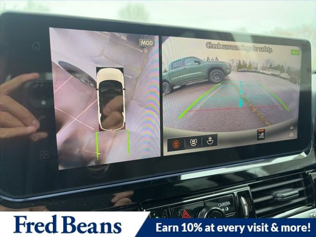 New 2026 Nissan Pathfinder Platinum image 17