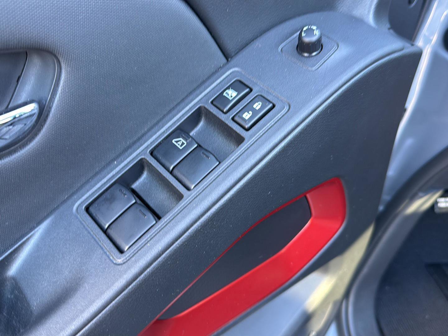 Used 2024 Nissan Frontier PRO-4X w/ Pro Convenience Package image 28