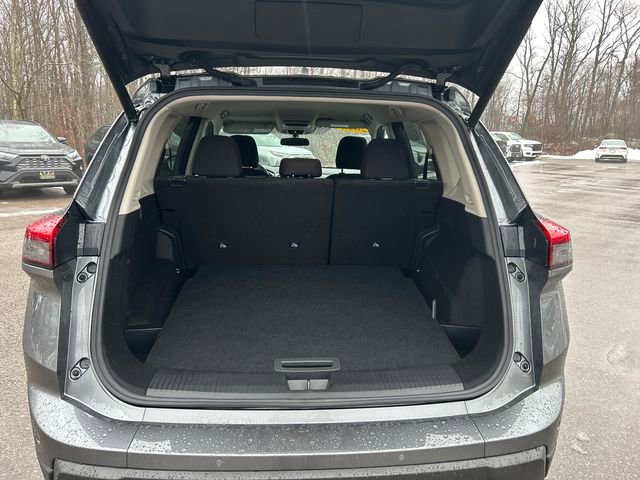 Used 2026 Nissan Rogue SV image 29