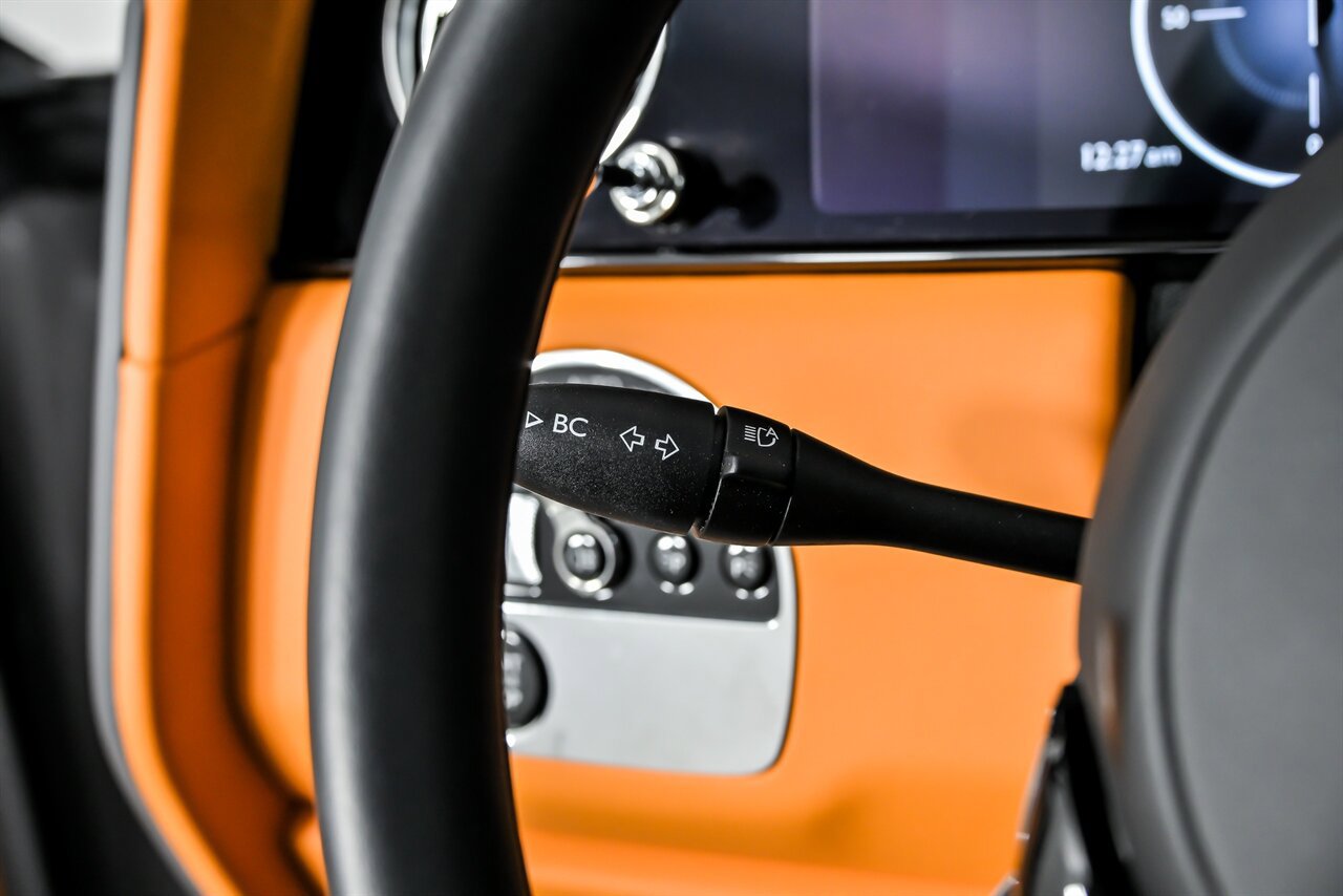 Used 2025 Rolls-Royce Cullinan image 31