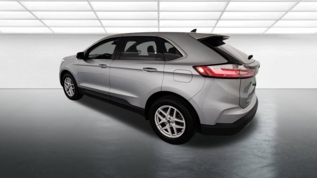 Used 2022 Ford Edge SEL w/ Convenience Package AWD/4WD image 6