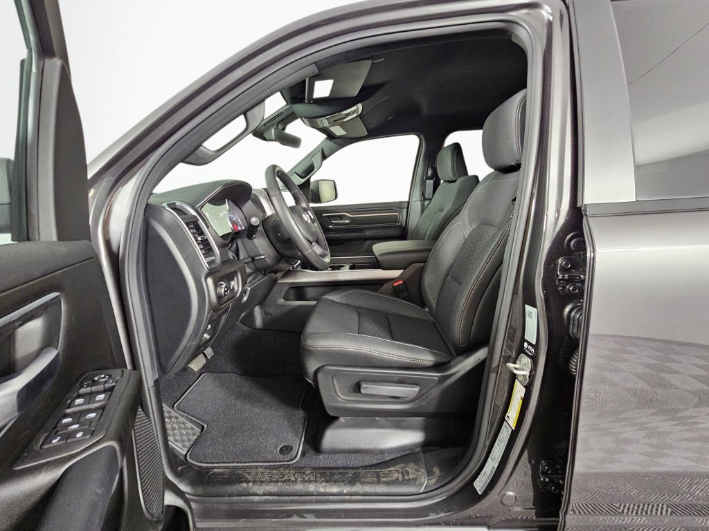 New 2026 RAM 1500 Big Horn w/ Sport Appearance Package AWD/4WD image 20