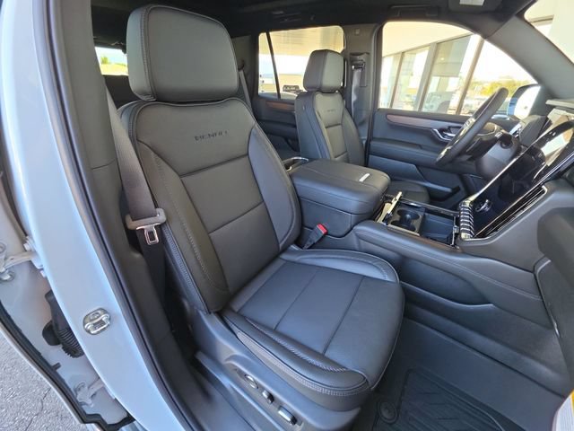 New 2026 GMC Yukon Denali w/ Sun & Power Step Package AWD/4WD image 20