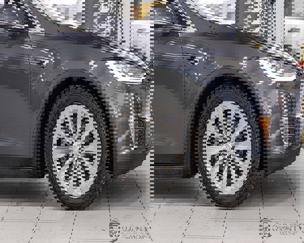 Used 2017 Tesla Model X 100D image 12