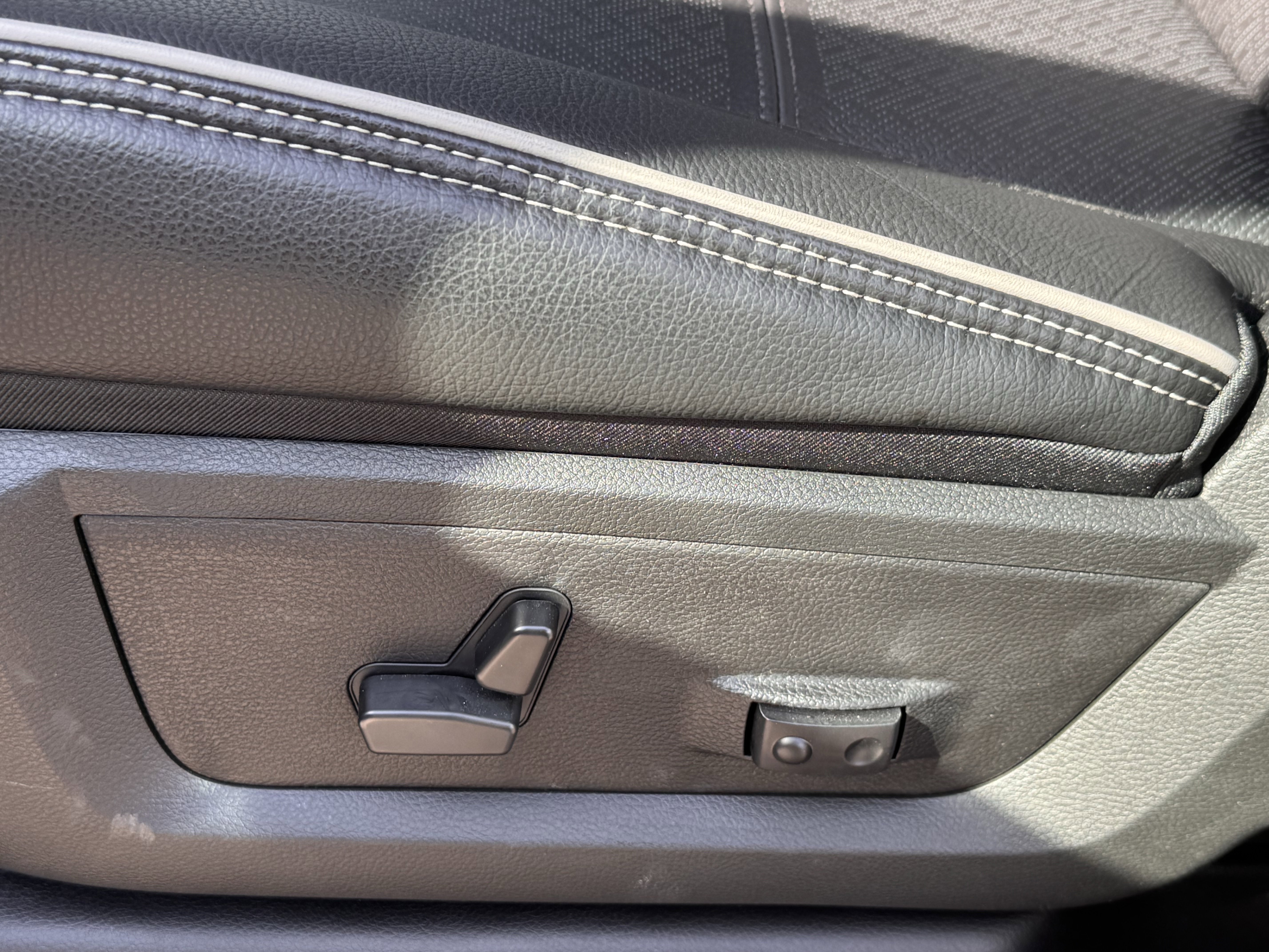 New 2026 RAM 2500 Laramie image 14