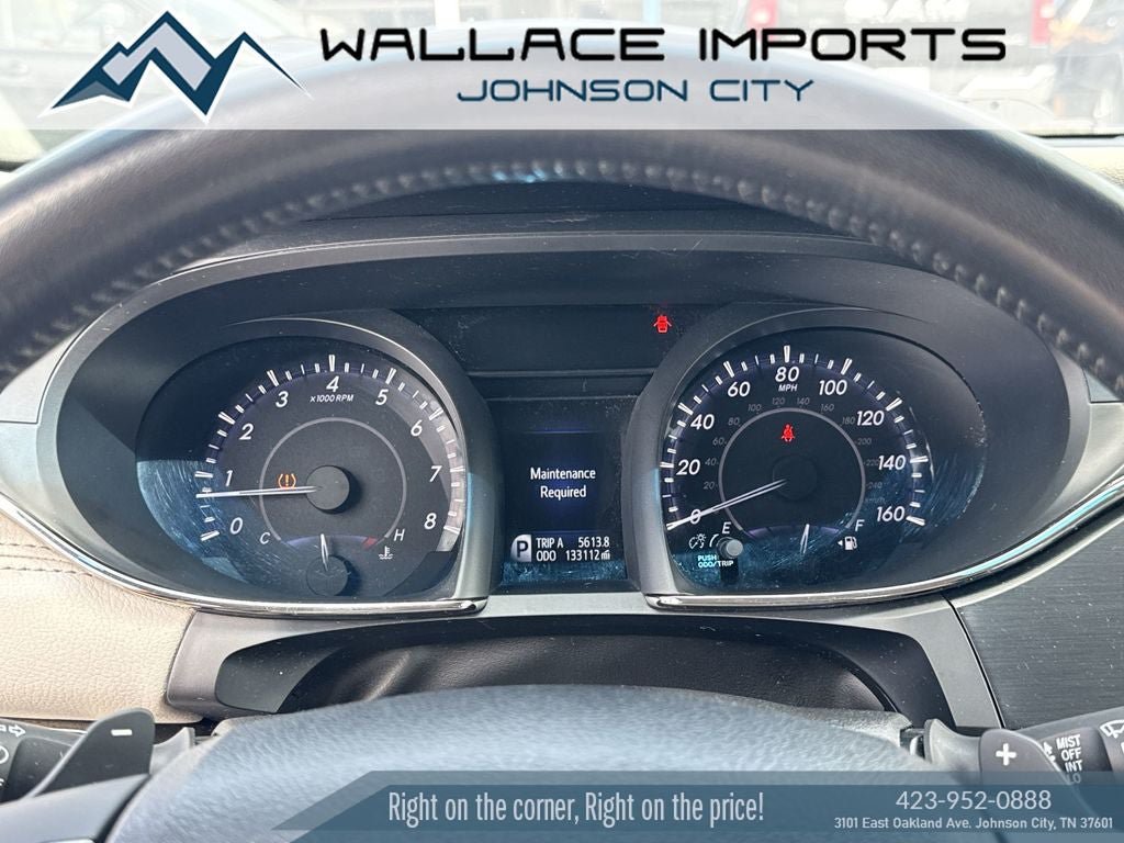 Used 2015 Toyota Avalon XLE Touring FWD image 34