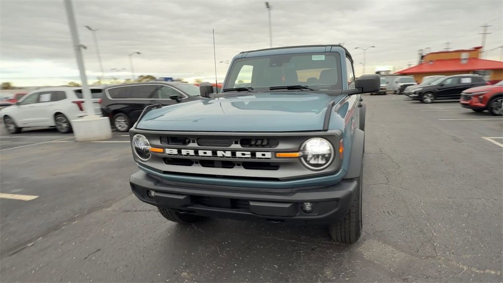 Used 2023 Ford Bronco Big Bend image 3