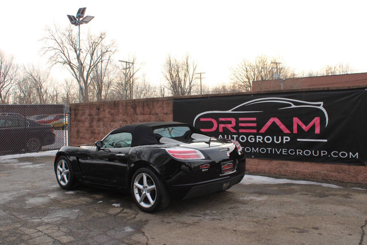 Used 2008 Saturn Sky w/ Premium Trim Package image 5