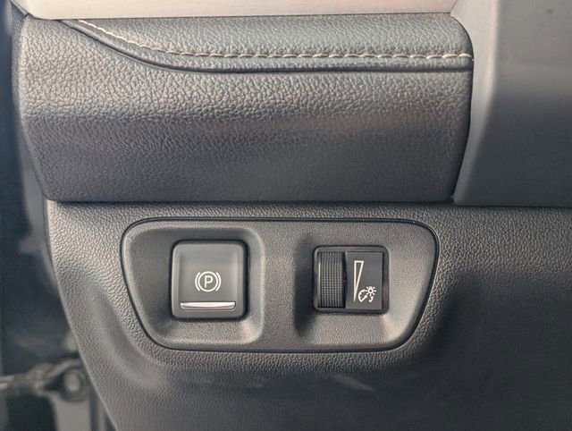 Certified 2023 GMC Acadia SLE w/ Driver Convenience Package image 25