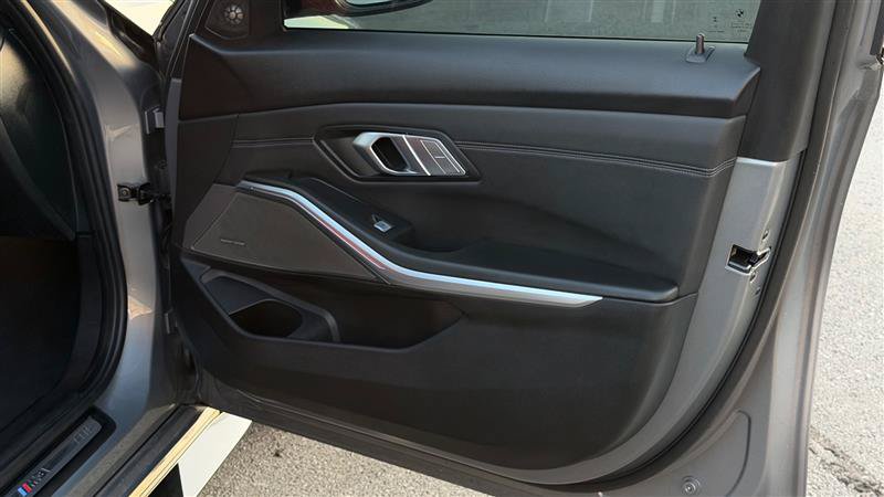 Used 2025 BMW M3 Competition w/ M Carbon Exterior Package AWD/4WD image 50