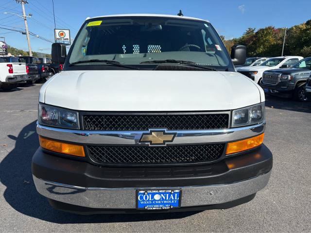 Used 2024 Chevrolet Express 2500 w/ Driver Convenience Package RWD image 2