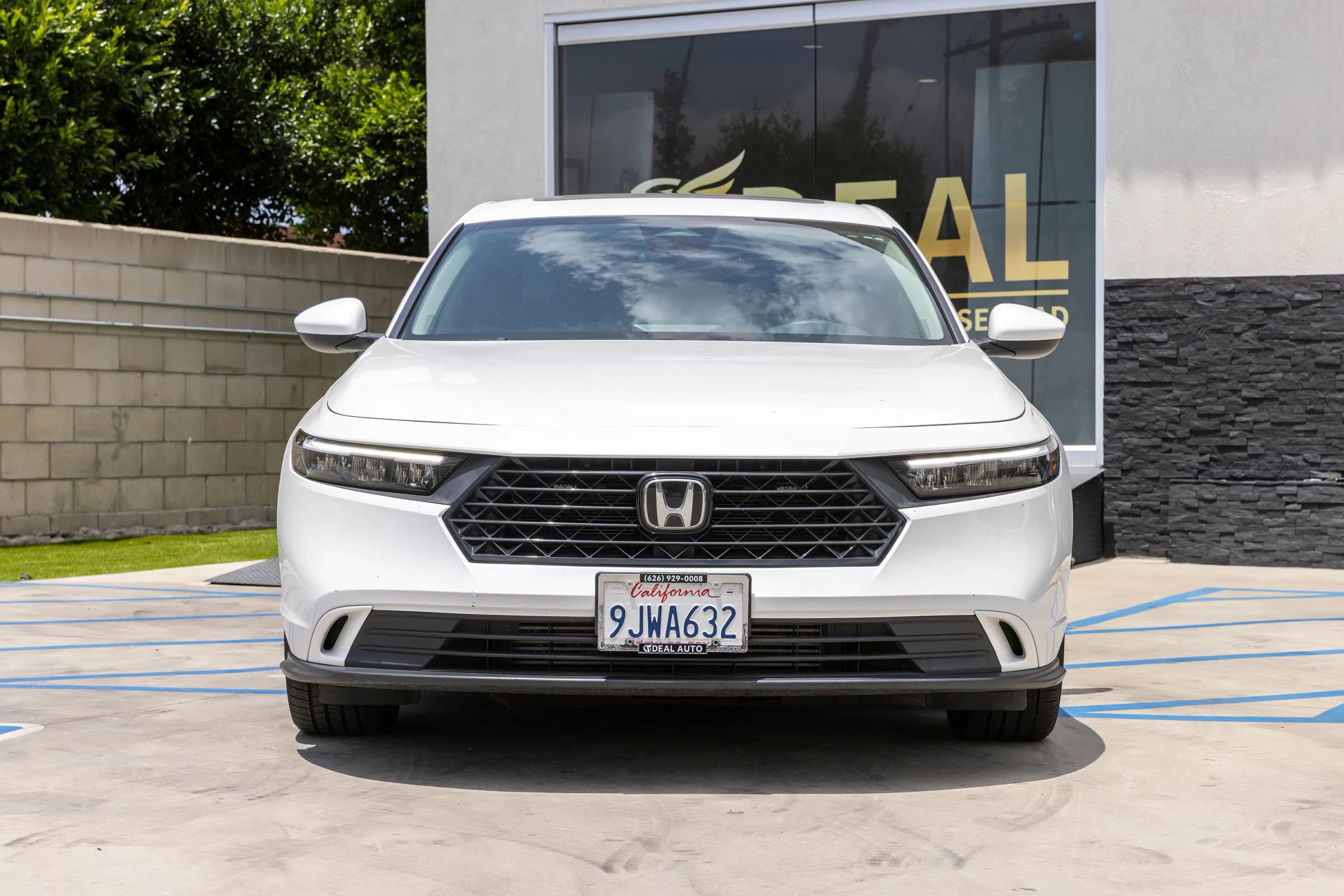 Used 2024 Honda Accord EX image 4