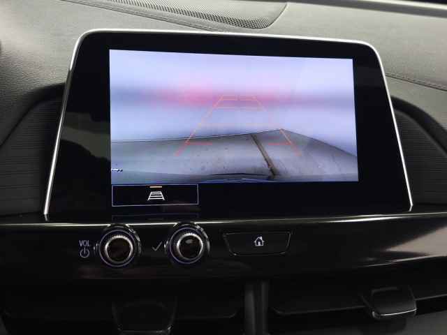 Certified 2025 Cadillac CT4 Luxury image 33