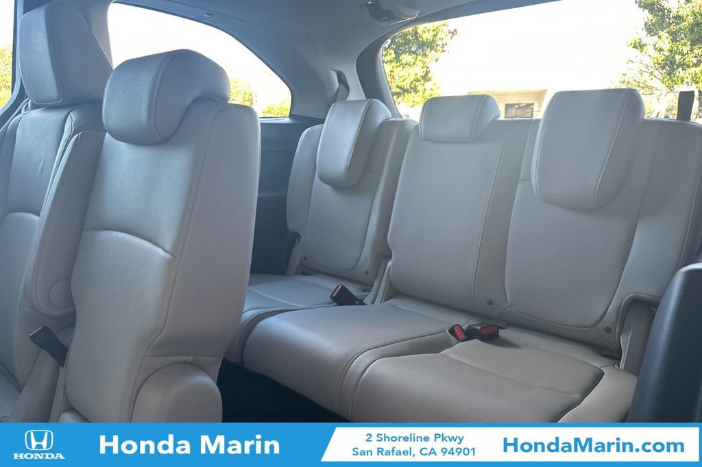 Certified 2025 Honda Odyssey EX-L image 20