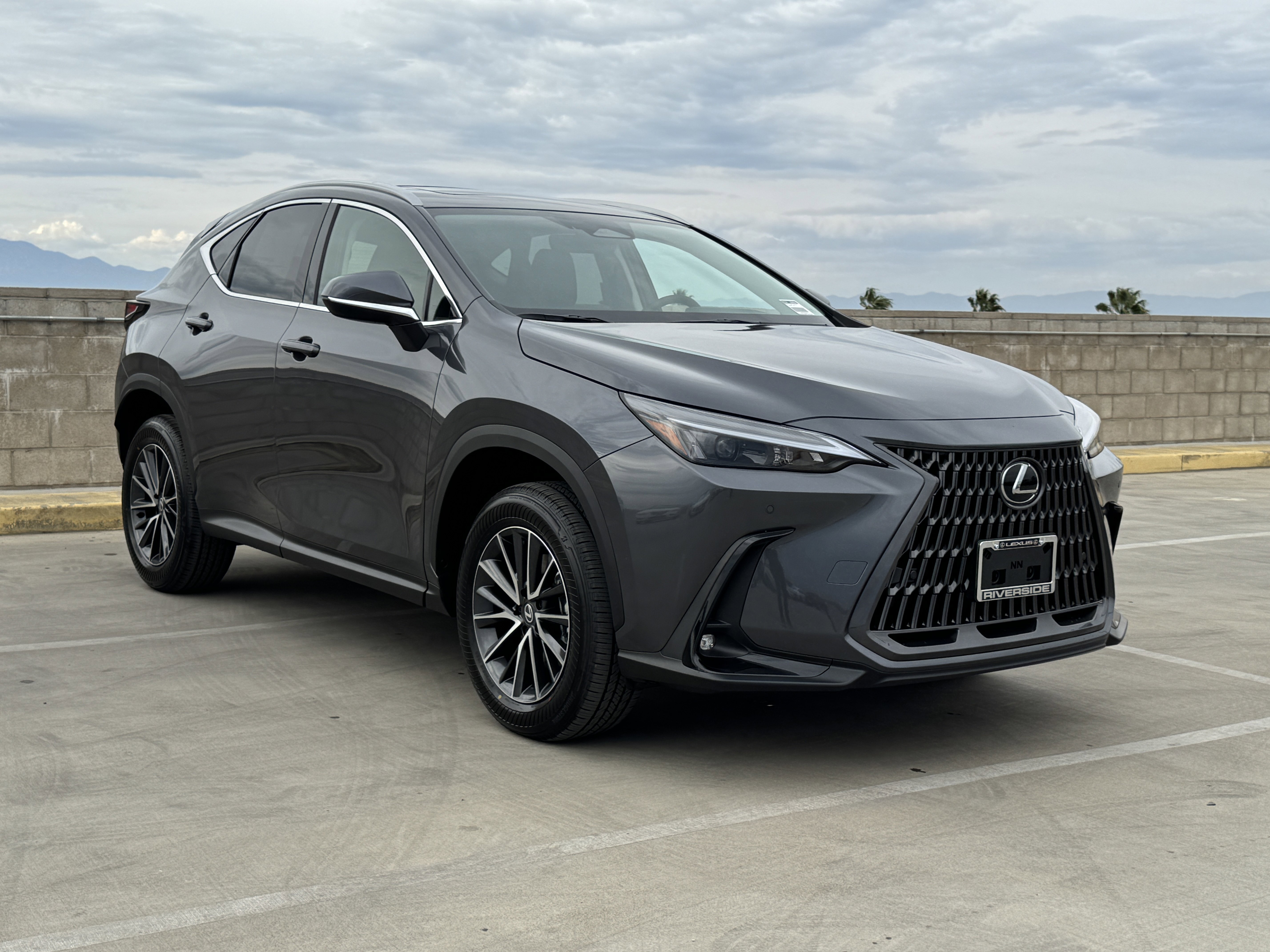 New 2026 Lexus NX 350 AWD image 2