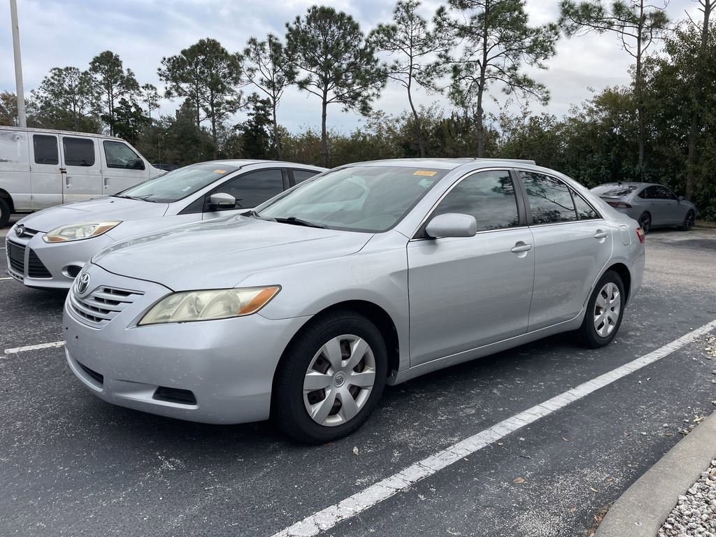 Used 2007 Toyota Camry LE image 1