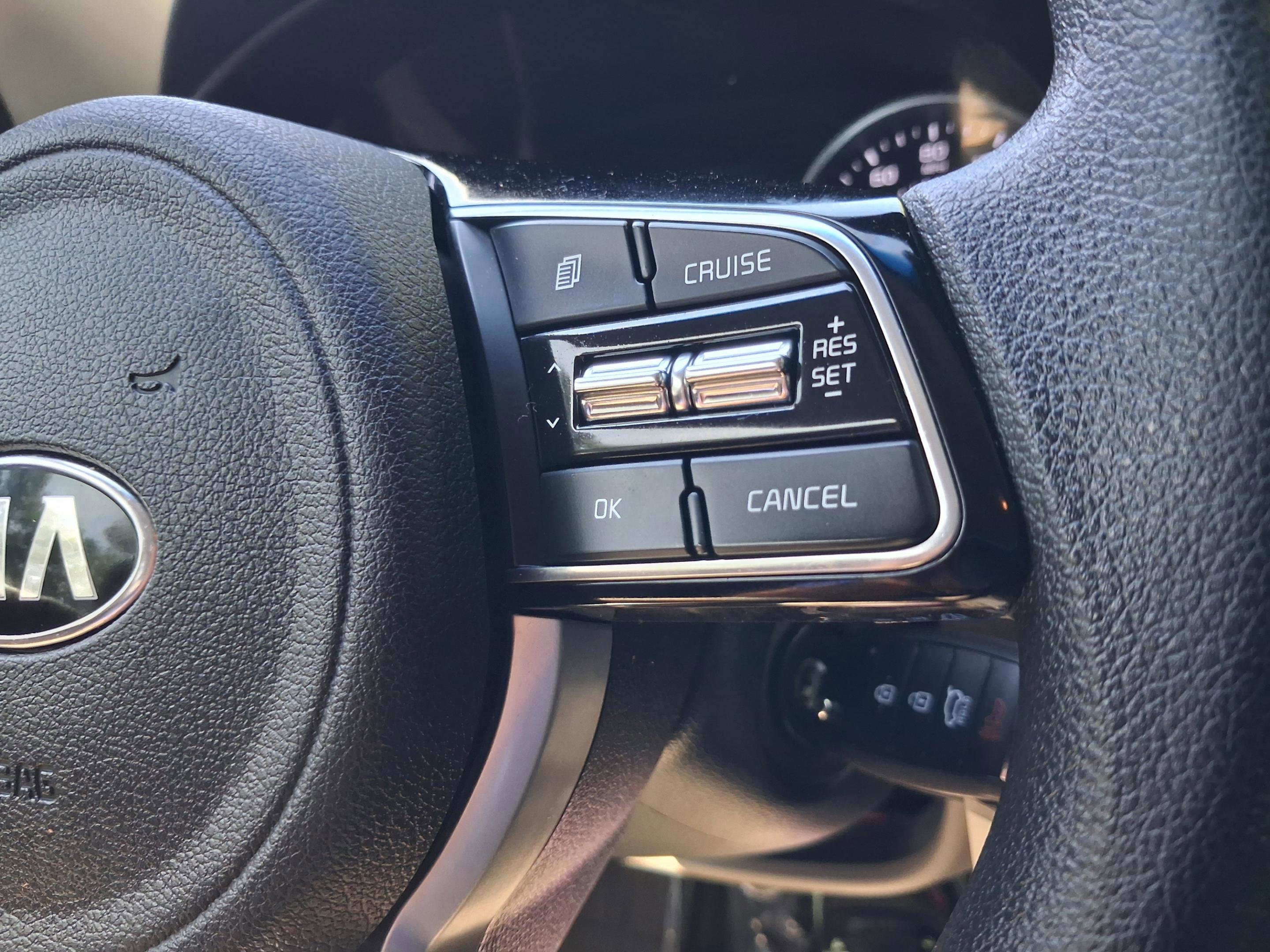 Used 2020 Kia Sportage LX image 11