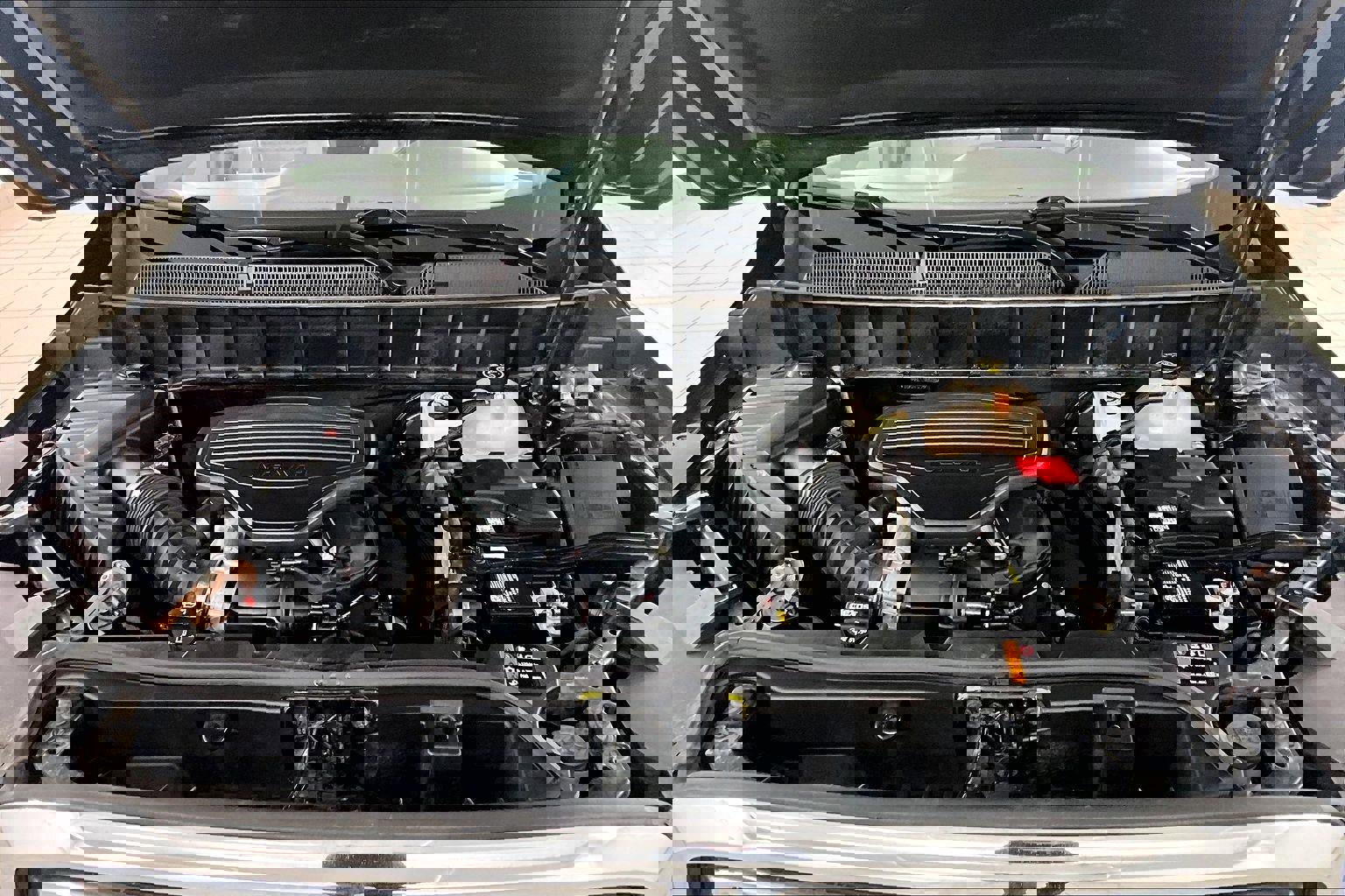 Used 2017 GMC Acadia SLE image 32