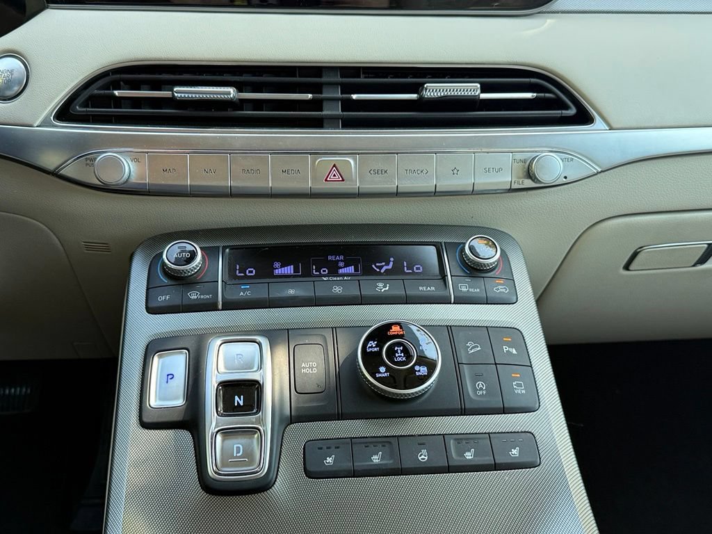 Used 2020 Hyundai Palisade Limited AWD/4WD image 19