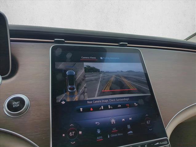 Used 2022 Mercedes-Benz EQS 450+ Sedan image 12