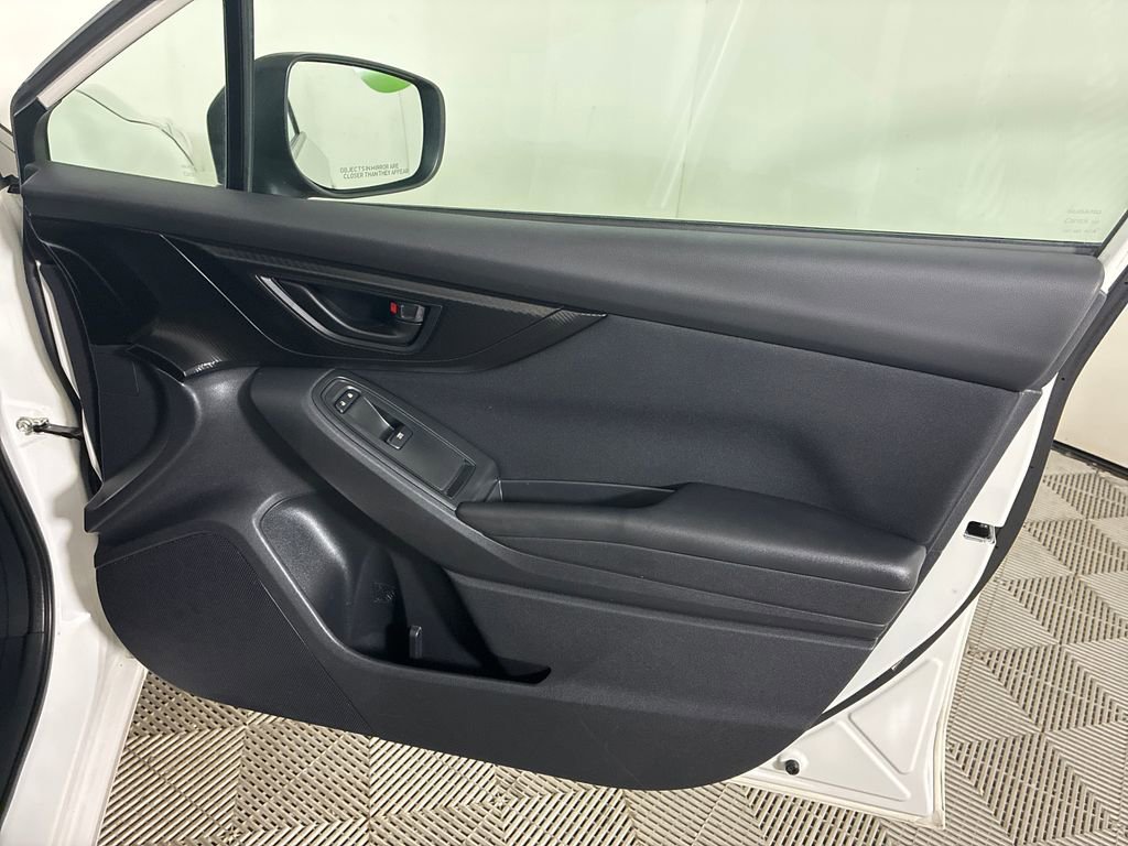 Used 2017 Subaru Impreza 2.0i AWD/4WD image 32