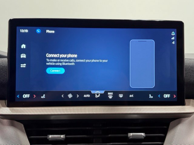 New 2026 Ford Explorer Active RWD image 18