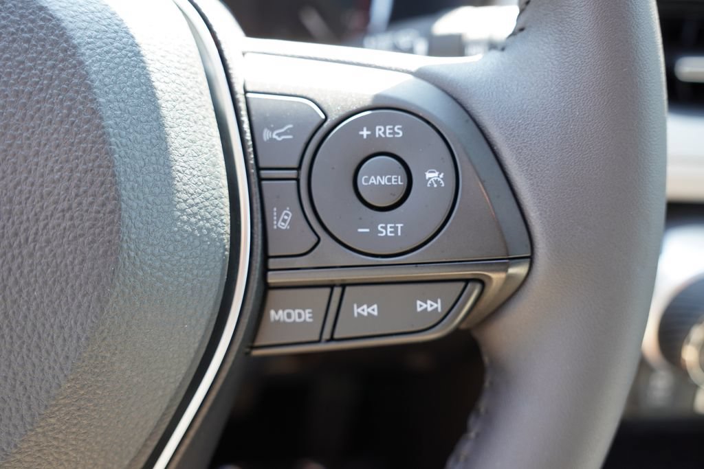 Used 2025 Toyota RAV4 XLE Premium w/ Weather Package AWD/4WD image 34