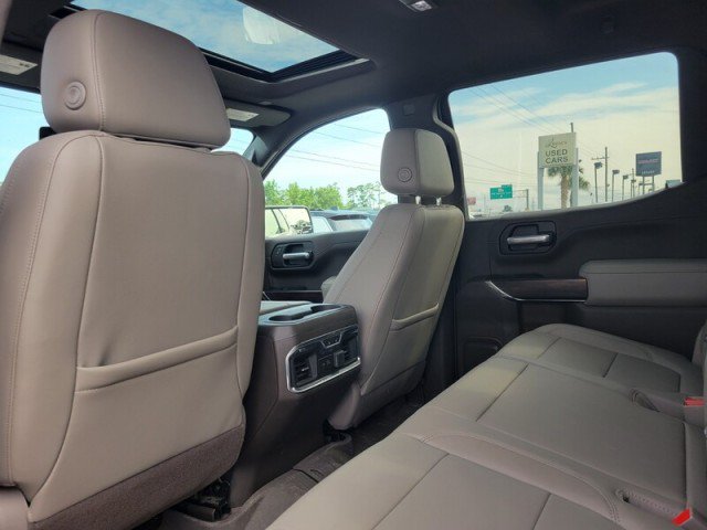 Used 2020 GMC Sierra 1500 SLT w/ SLT Premium Plus Package AWD/4WD image 16