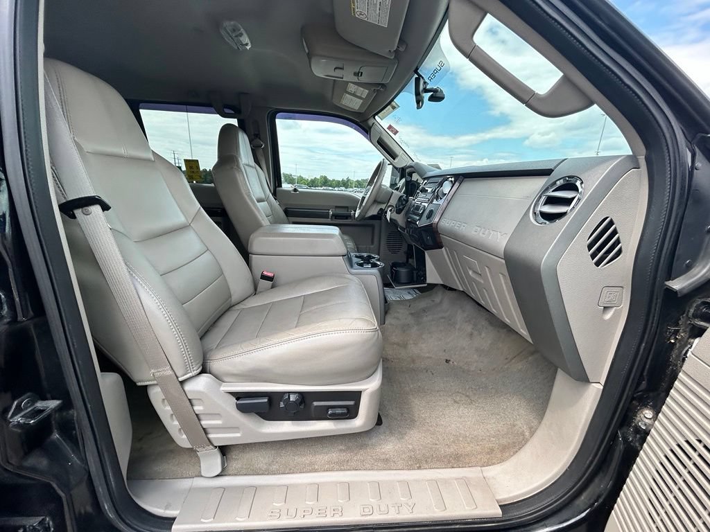 Used 2008 Ford F250 Lariat RWD image 13