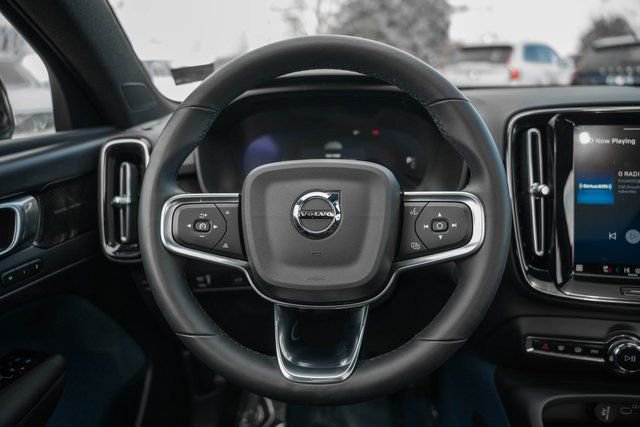 Used 2022 Volvo C40 P8 Recharge Ultimate image 29