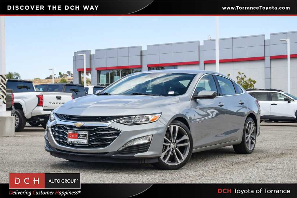 Used 2024 Chevrolet Malibu LT FWD image 1