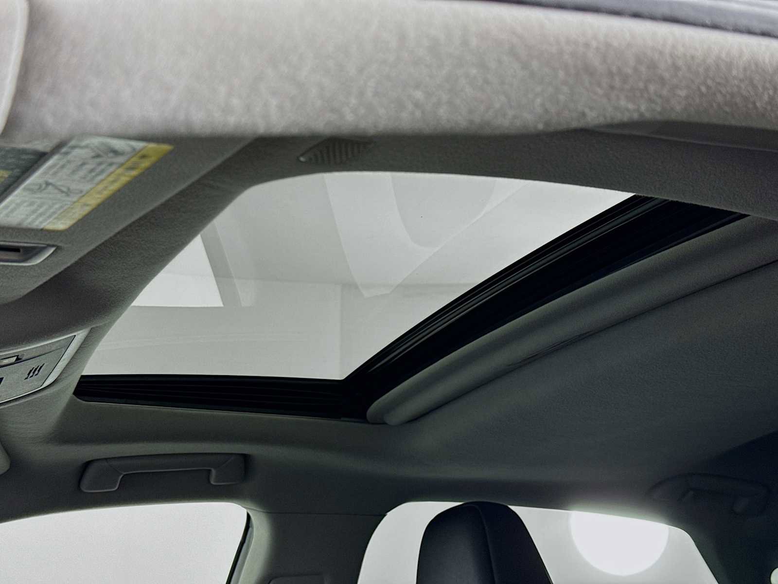 Used 2020 Lexus RX 450h AWD w/ Premium Package image 14