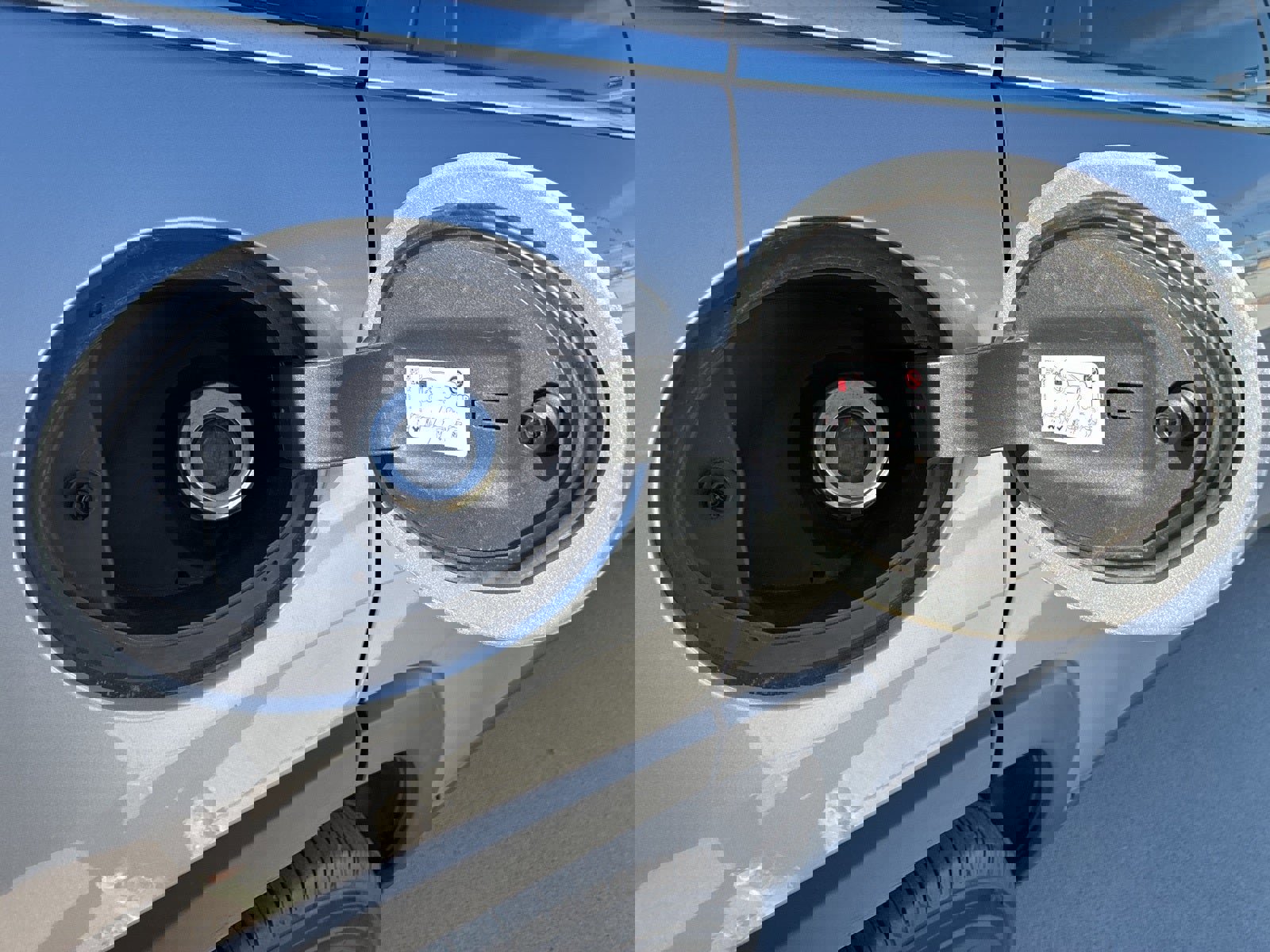 Used 2019 Jeep Cherokee Limited image 11