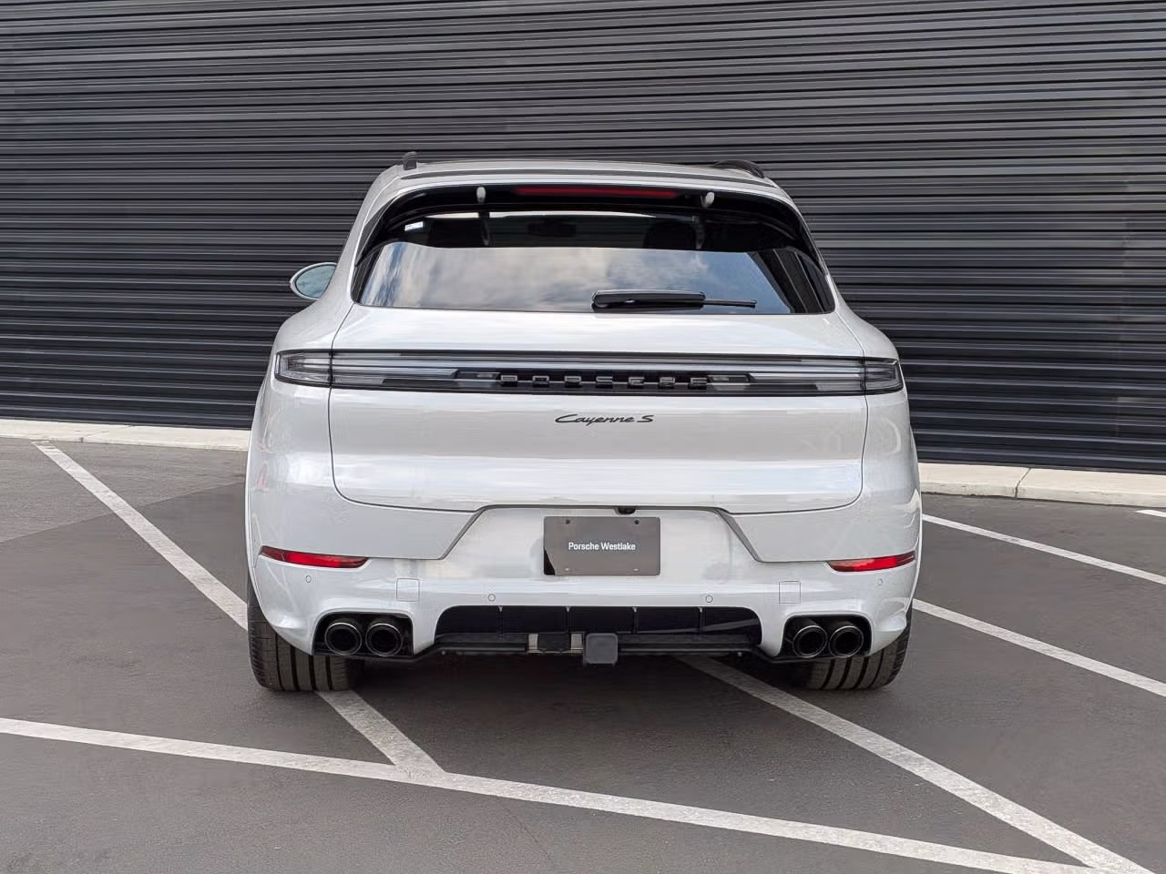 Certified 2025 Porsche Cayenne S AWD/4WD image 6