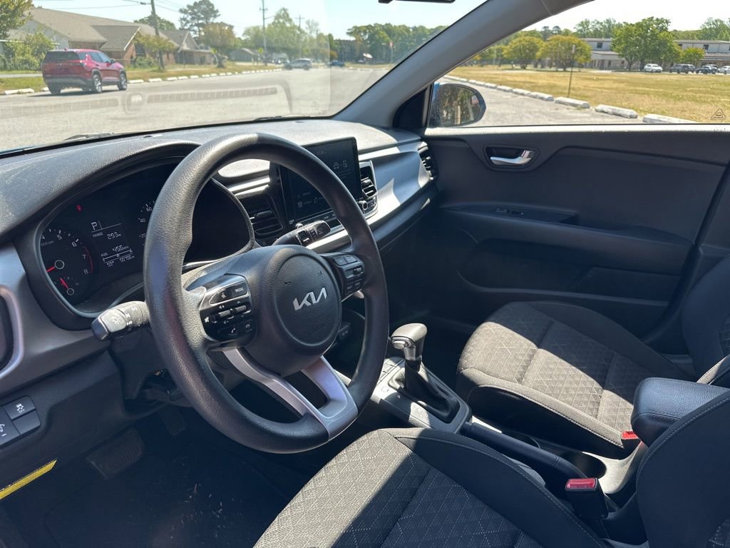 Used 2022 Kia Rio S FWD image 9