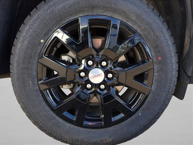 Used 2023 GMC Acadia SLT image 7