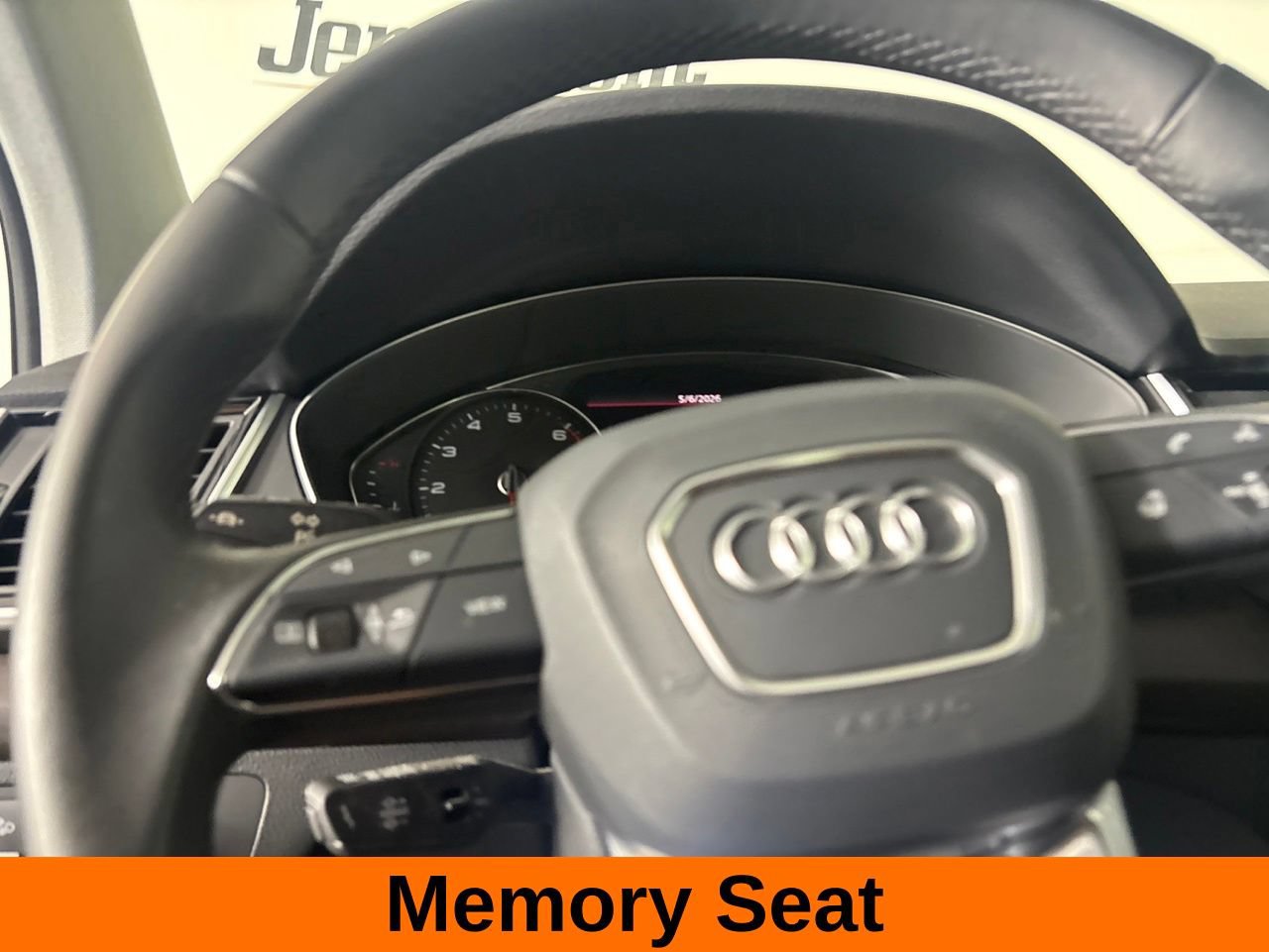 Used 2023 Audi Q5 2.0T Premium w/ Convenience Package AWD/4WD image 13