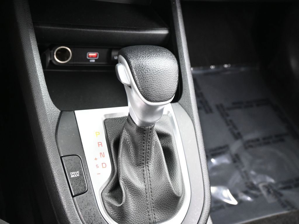 Used 2022 Kia Forte LXS image 20