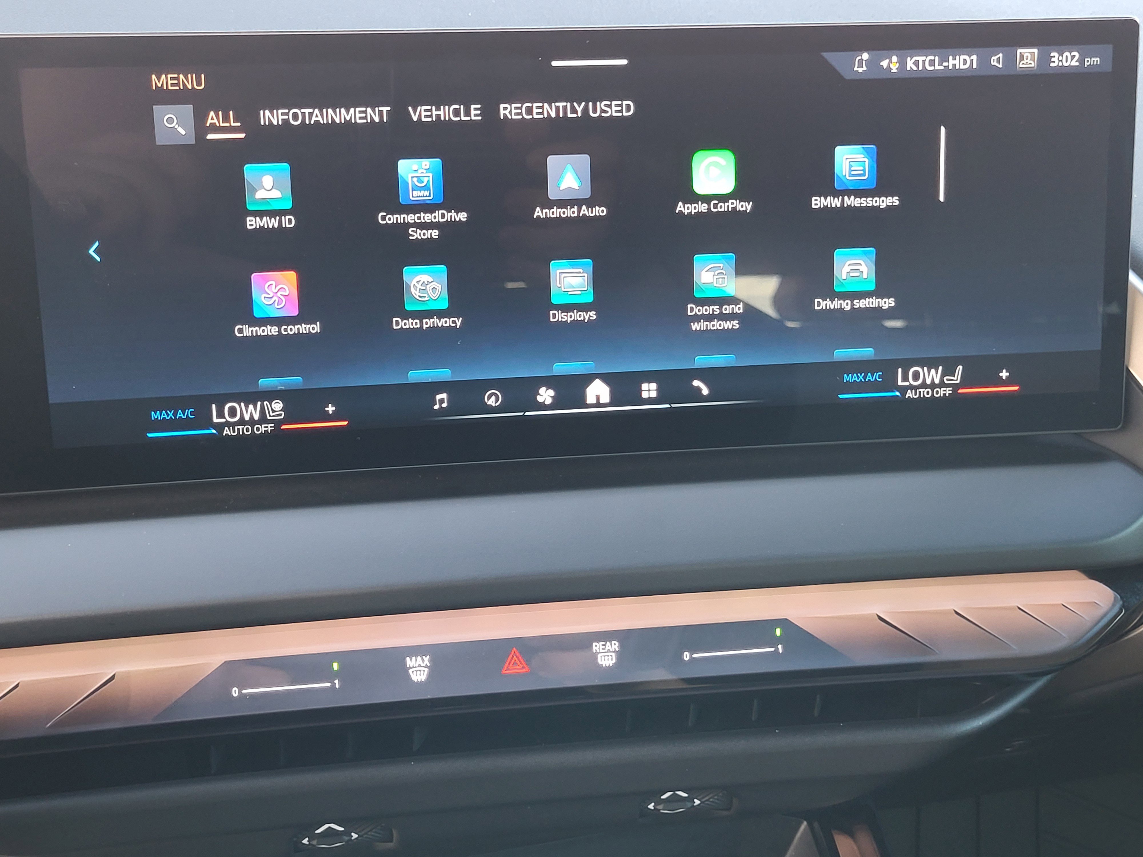 Used 2025 BMW X3 xDrive30i w/ Premium Package image 21