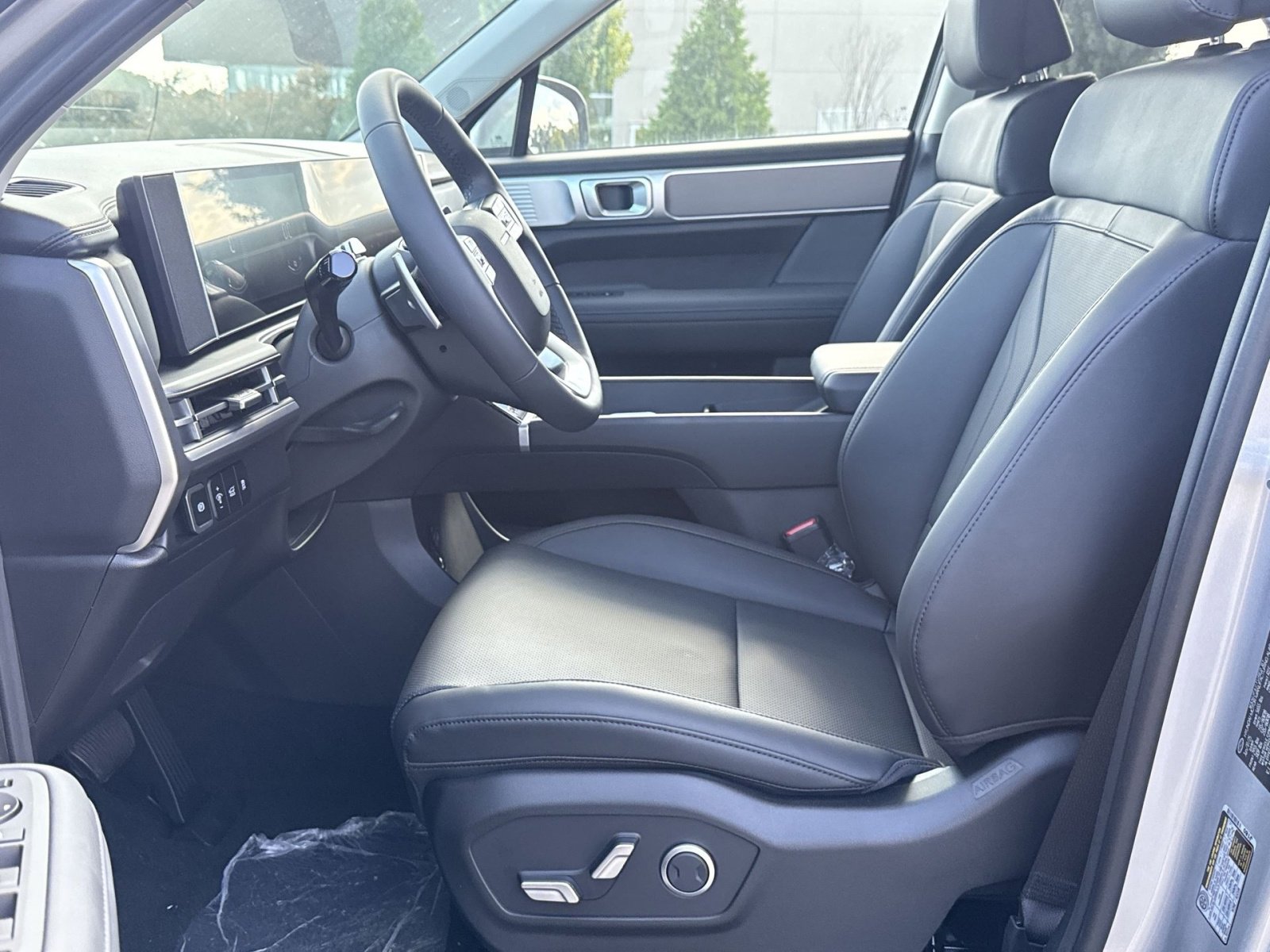 New 2026 Hyundai Santa Fe SEL image 13