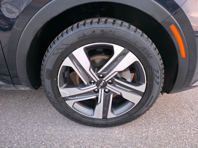 Certified 2023 Kia Sorento EX image 13