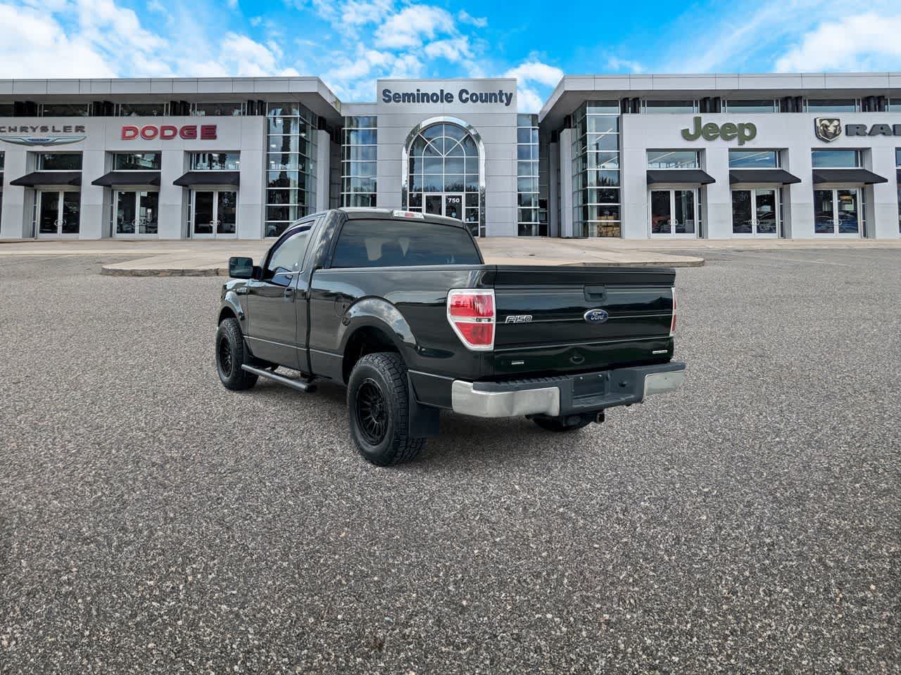 Used 2013 Ford F150 XL w/ Mid Equipment Group RWD image 6