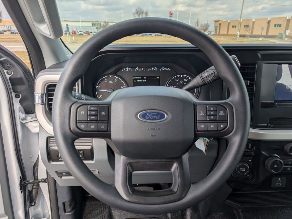 New 2025 Ford F550 XL image 19