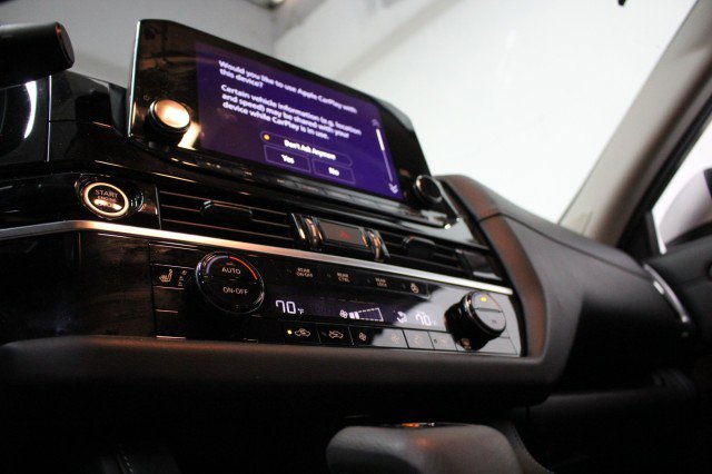 Used 2024 Nissan Pathfinder SL w/ SL Premium Package image 15