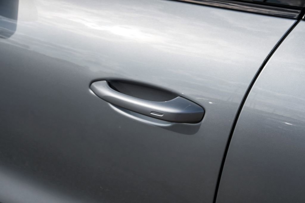 Used 2021 Porsche Cayenne image 44