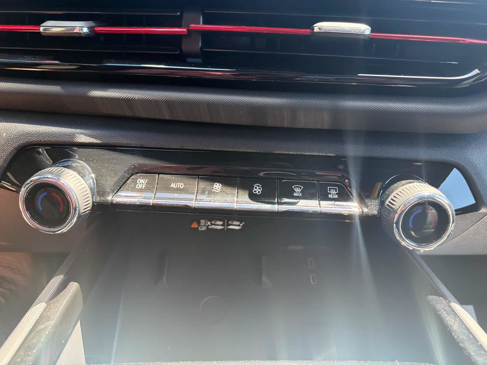 New 2025 Chevrolet Silverado EV RST AWD/4WD image 17