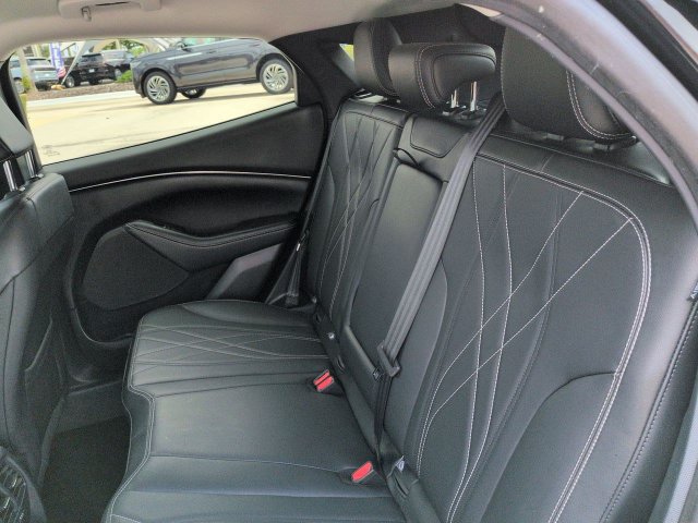 Certified 2021 Ford Mustang Mach-E Select AWD/4WD image 14